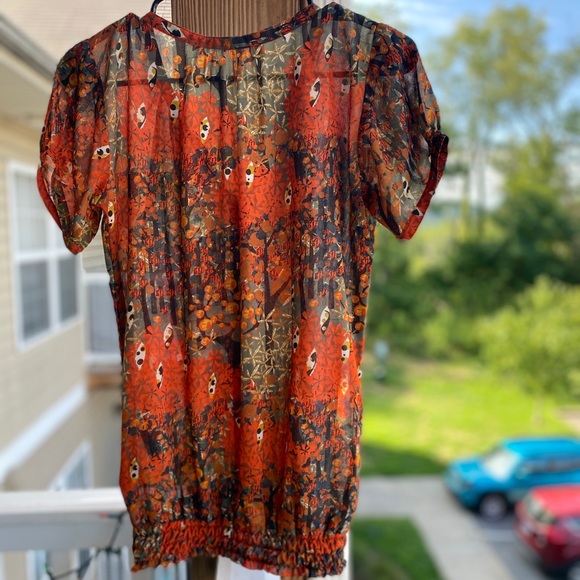 Chiffon button down blouse - Picture 2 of 4